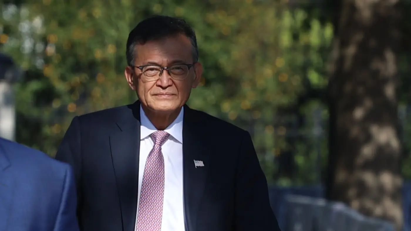 us takes 10 stake in intel