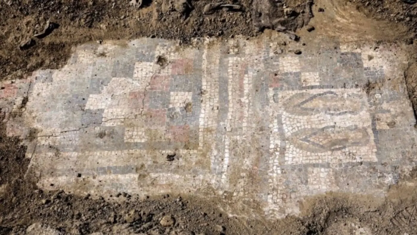 archaeologists investigate mosaic depicting sandals that look like flipflops
