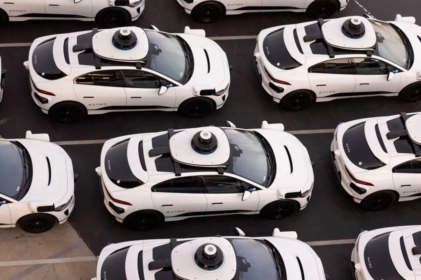 selfdriving cars begin testing on nyc streets