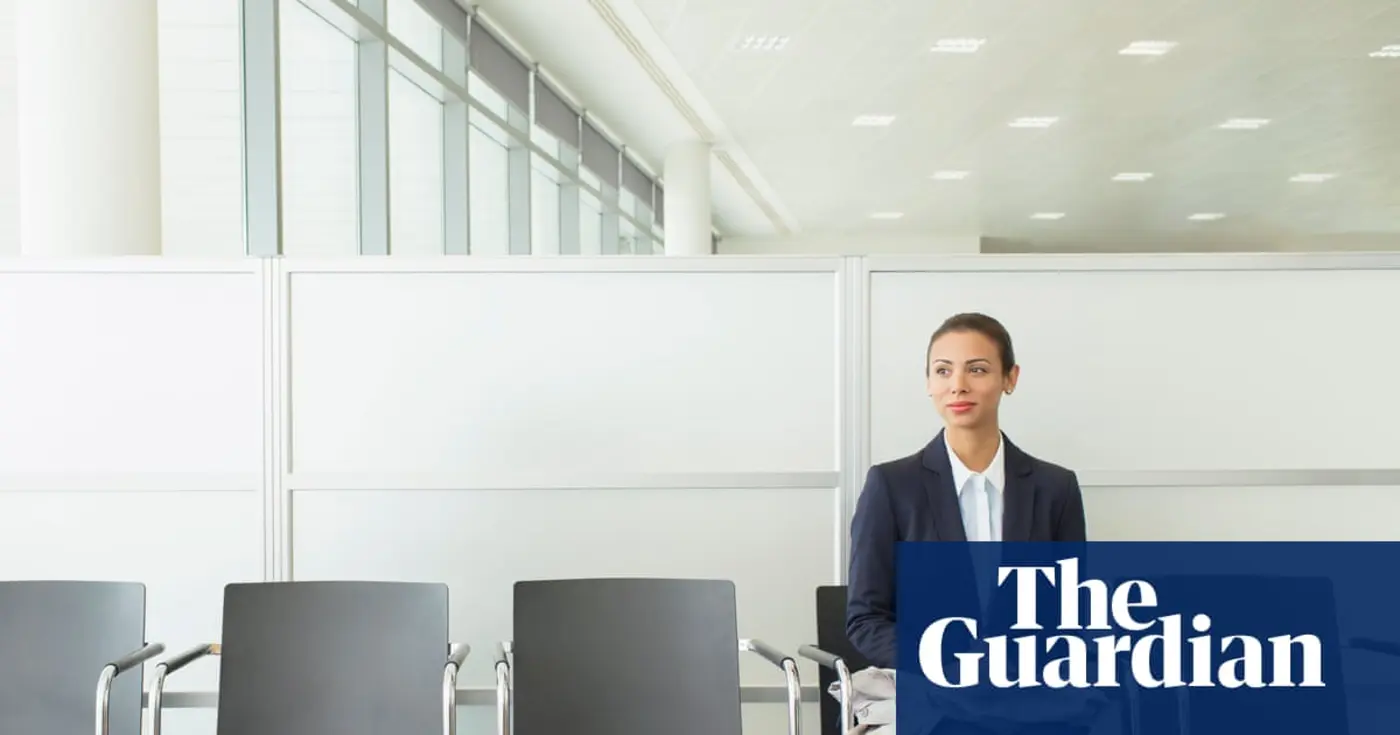 uk employers cut back on bonuses and hiring as slowdown hits jobs market