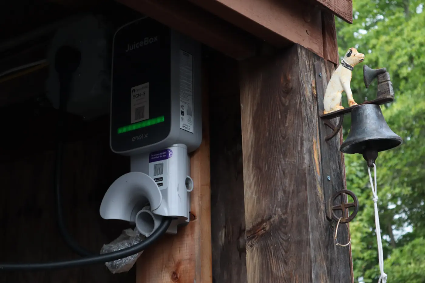 escaping the chains of tethered products the juice rescue project