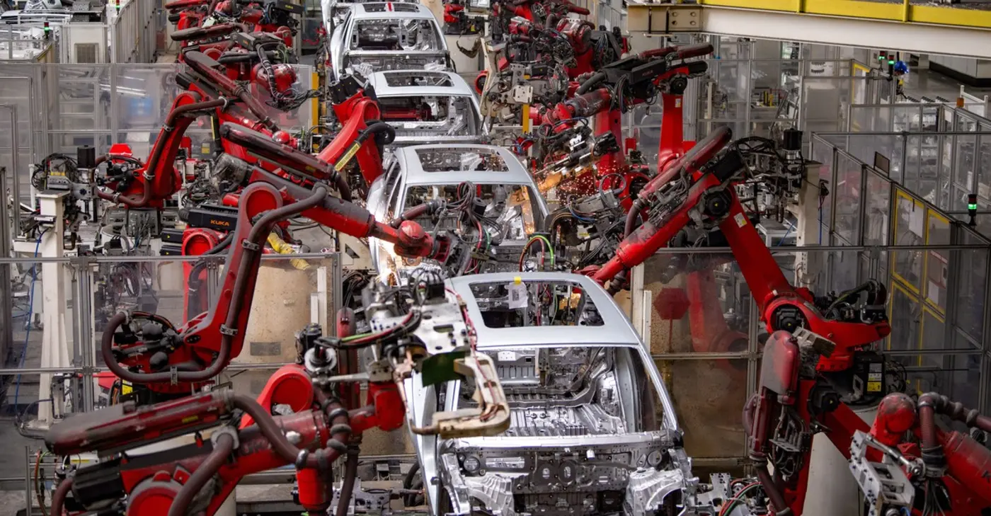 a nation of lawyers confronts chinax27s engineering state