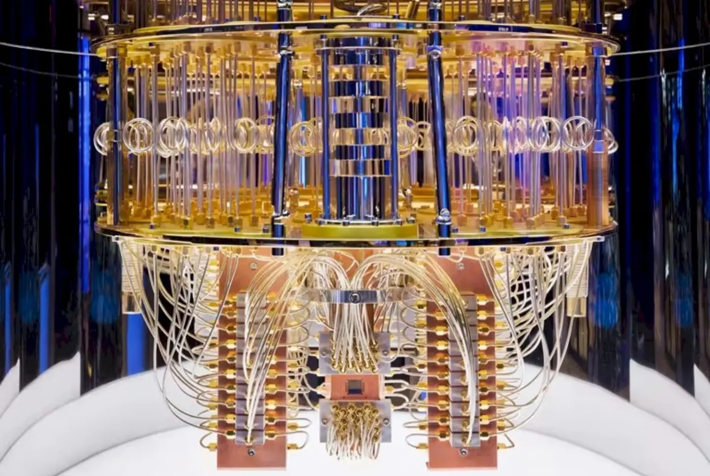 ibm and amd on hybrid classicalquantum supercomputers
