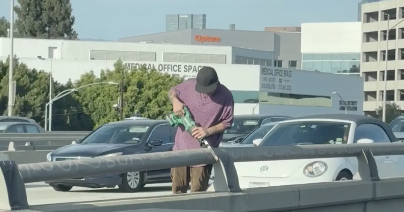 freeway guardrails are now a favorite target of thieves