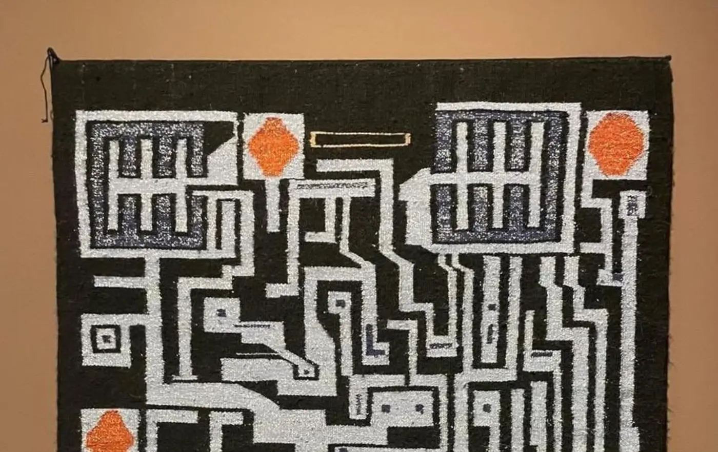 a navajo weaving of an integrated circuit the 555 timer