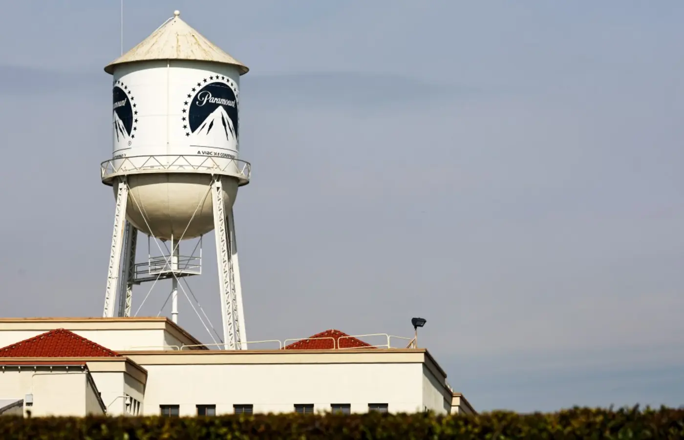 paramount hires google and meta alum dane glasgow as chief product officer