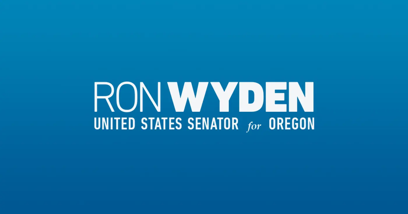 senator ftc should investigate microsoft for dangerous and insecure software