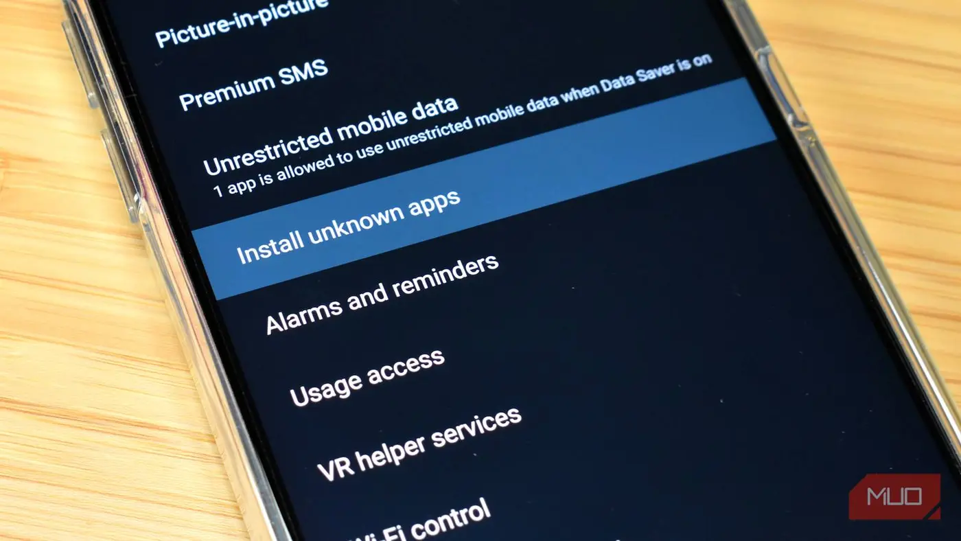 androidx27s sideloading limits are its most anticonsumer move yet