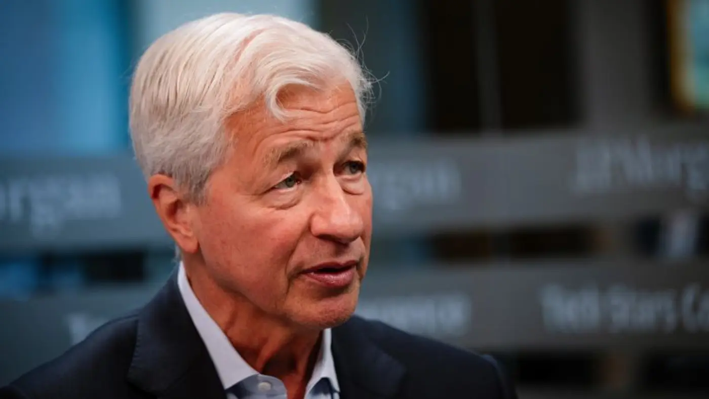 why jamie dimon is warning of x27cockroachesx27 in the us economy