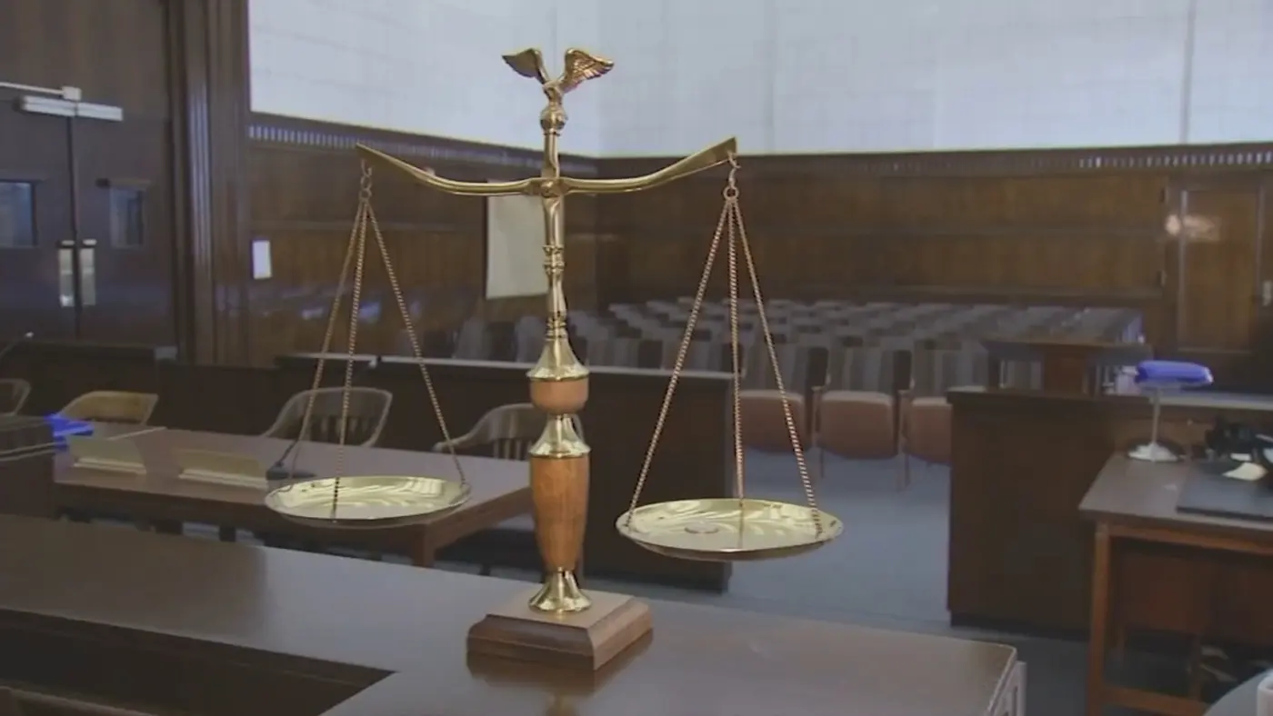 charged felonies in sf could be released due to lack of public defenders
