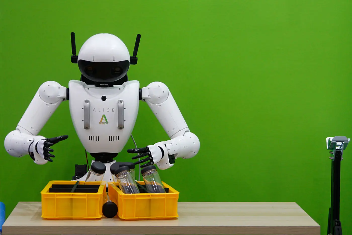 review of quotstop the machines the rise of antitechnology extremismquot