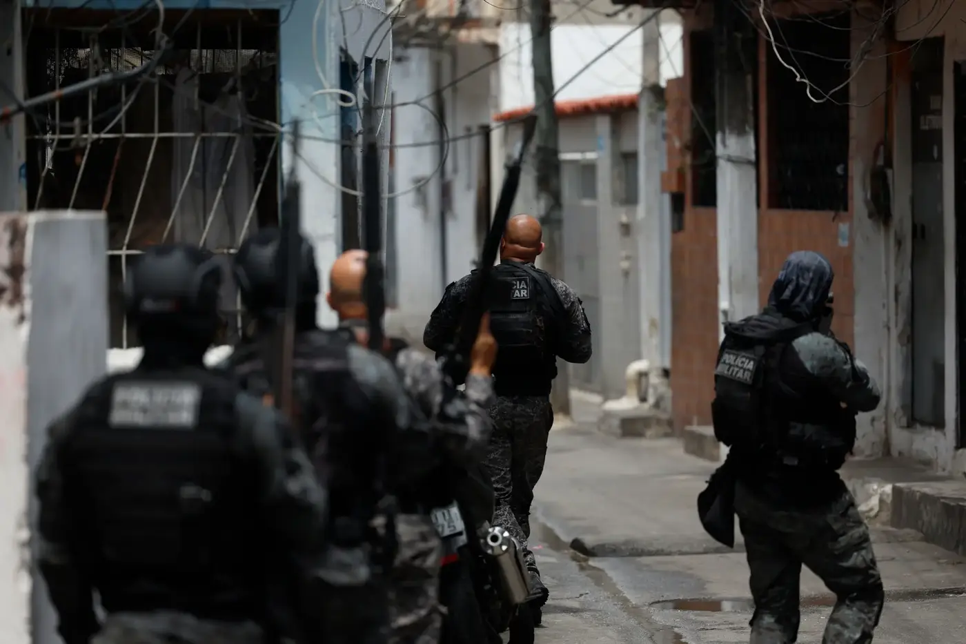 in rio cartels use diy combat drones against police