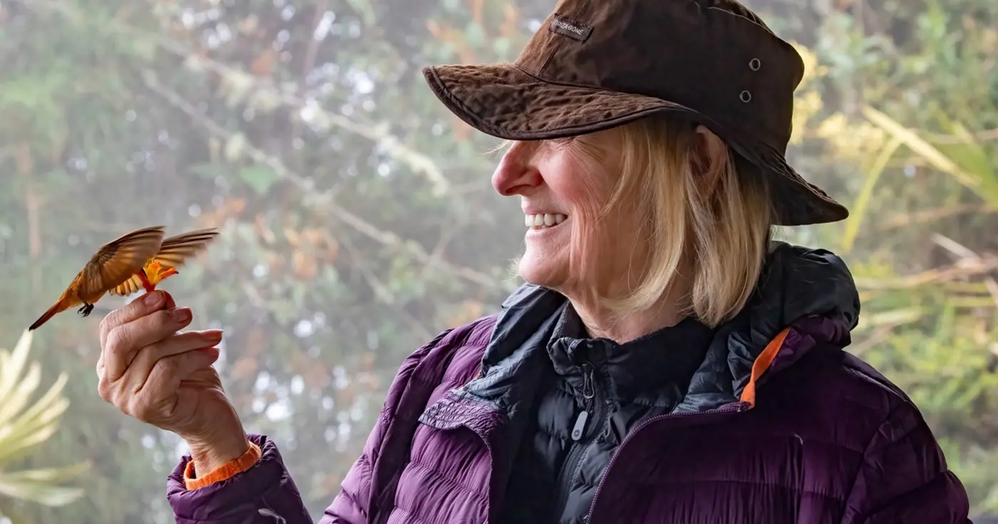 a woman on a mission to photograph every species of hummingbird