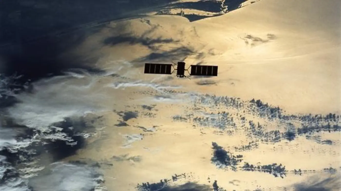 rare xray images of a 45ton satellite that returned intact from space