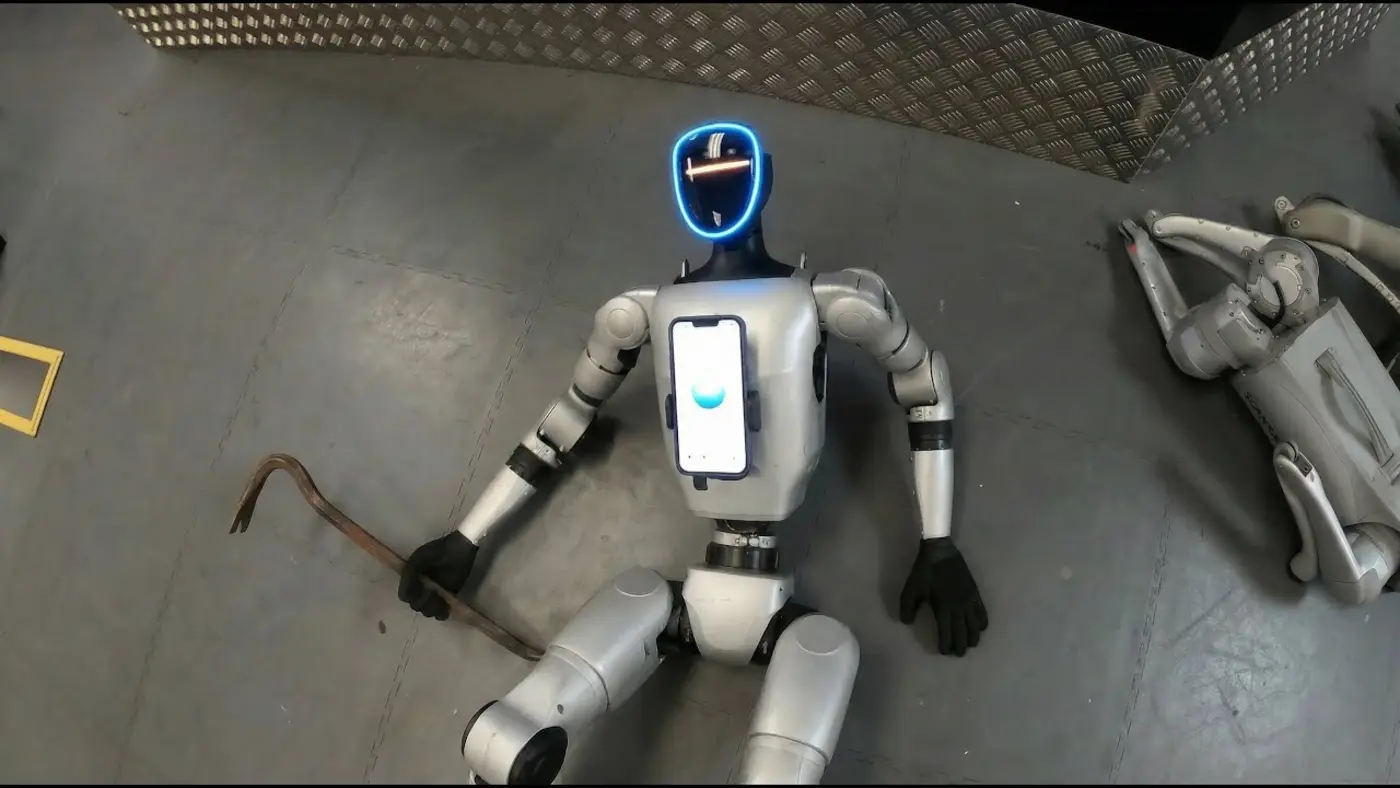 i put chatgpt in a real robot to see if it would hurt me video