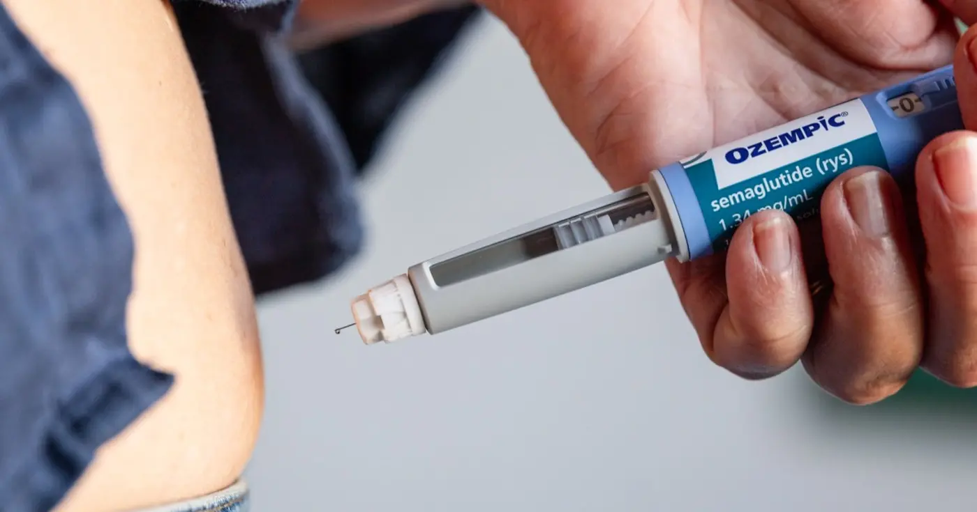 who recommends glp1 drugs for obesity