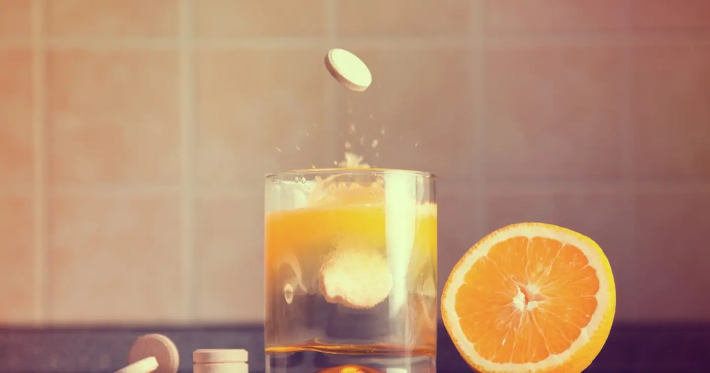 vitamin c shields lung cells from common airpollution damage