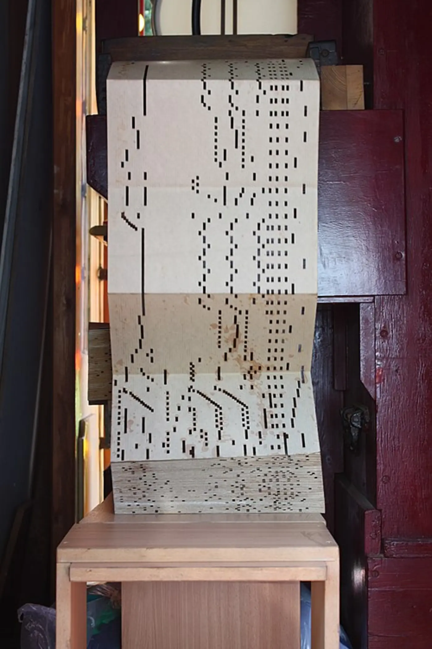 who hooked up a laptop to a 1930s dance hall machine