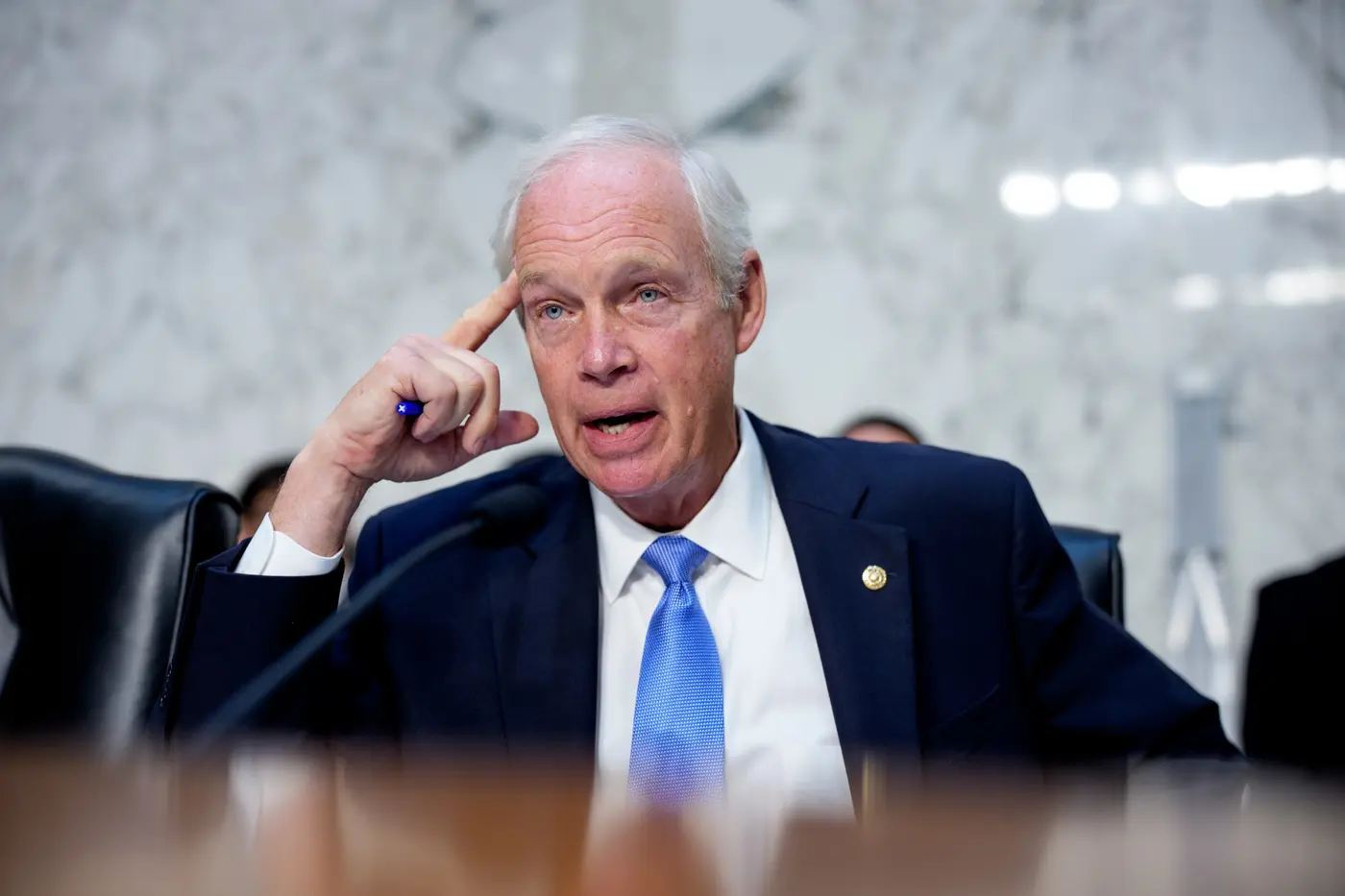 senator endorses discredited book that claims chemical treats autism cancer