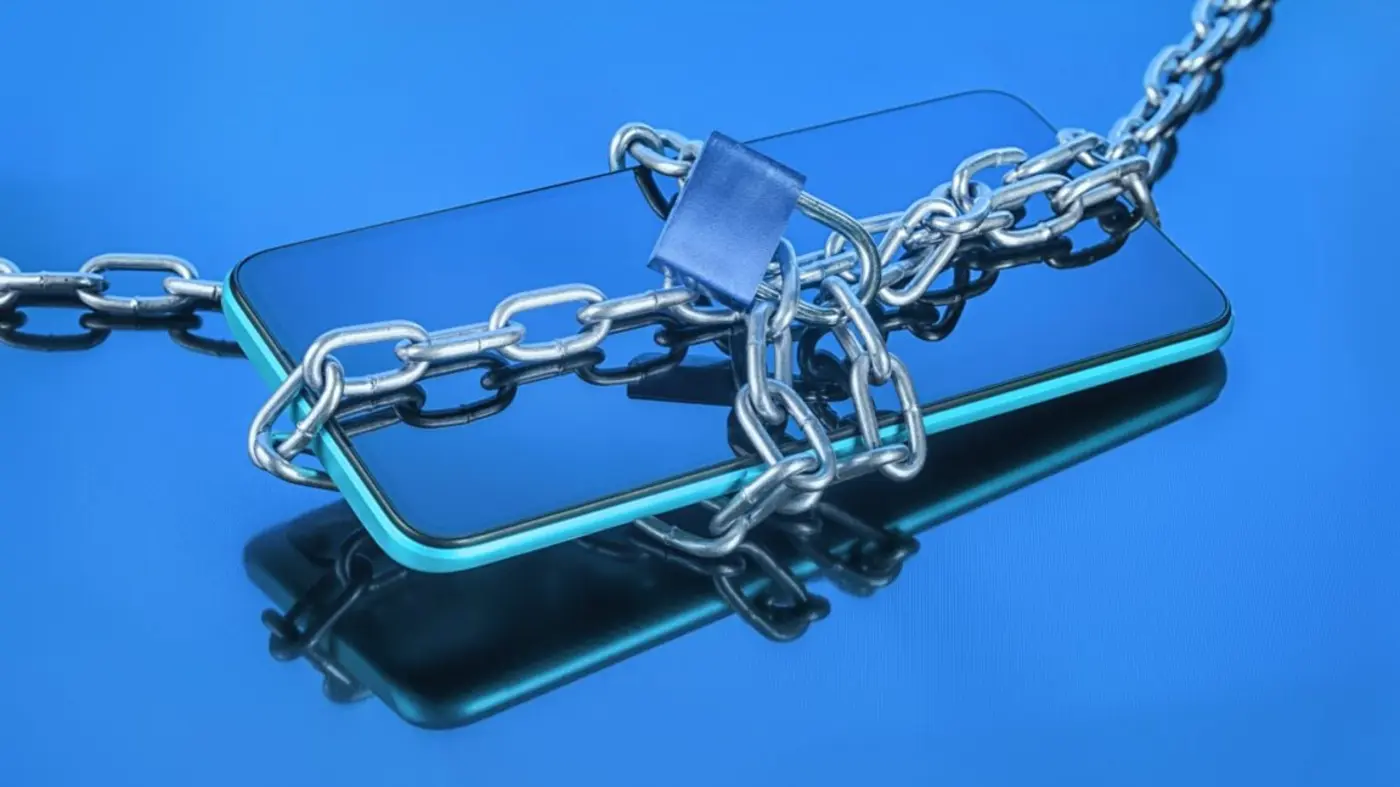 uk to quotencouragequot apple and google to put nudityblocking systems on phones