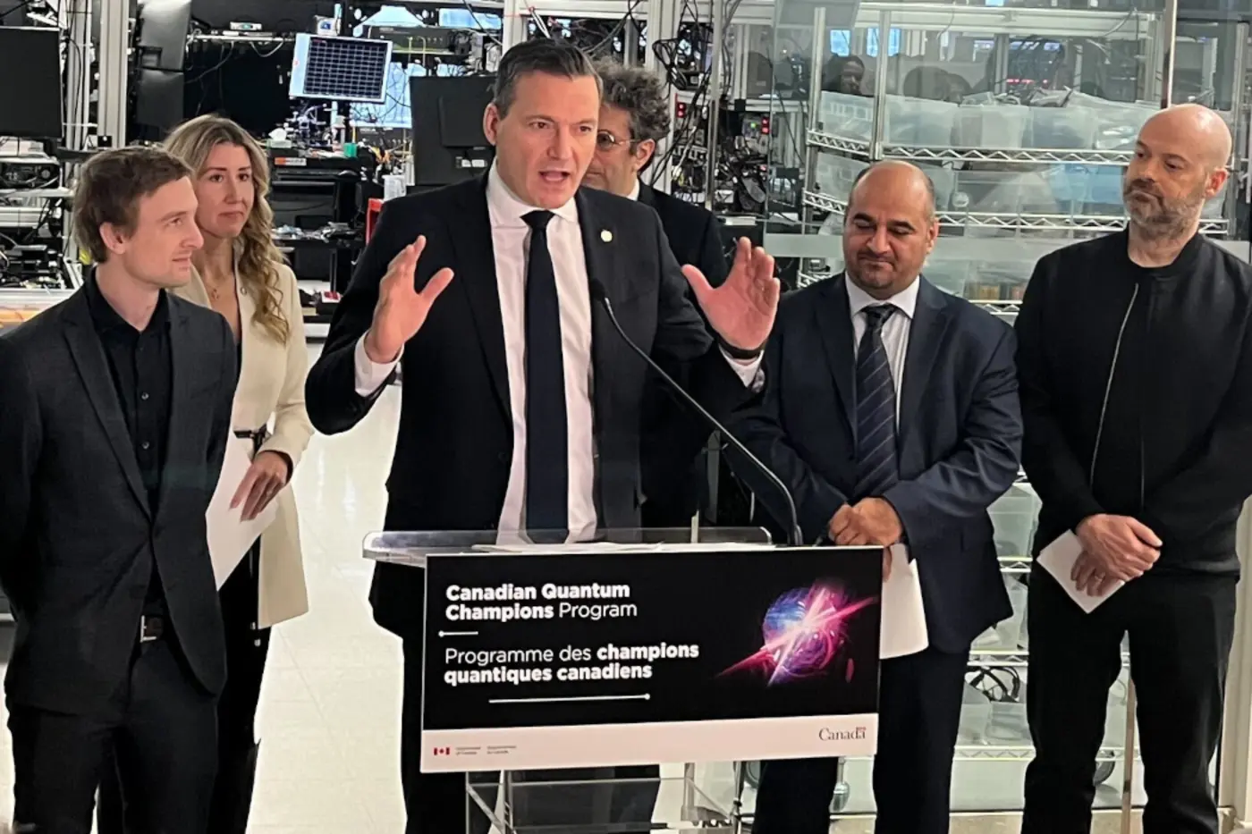 canada launches its own quantum research program