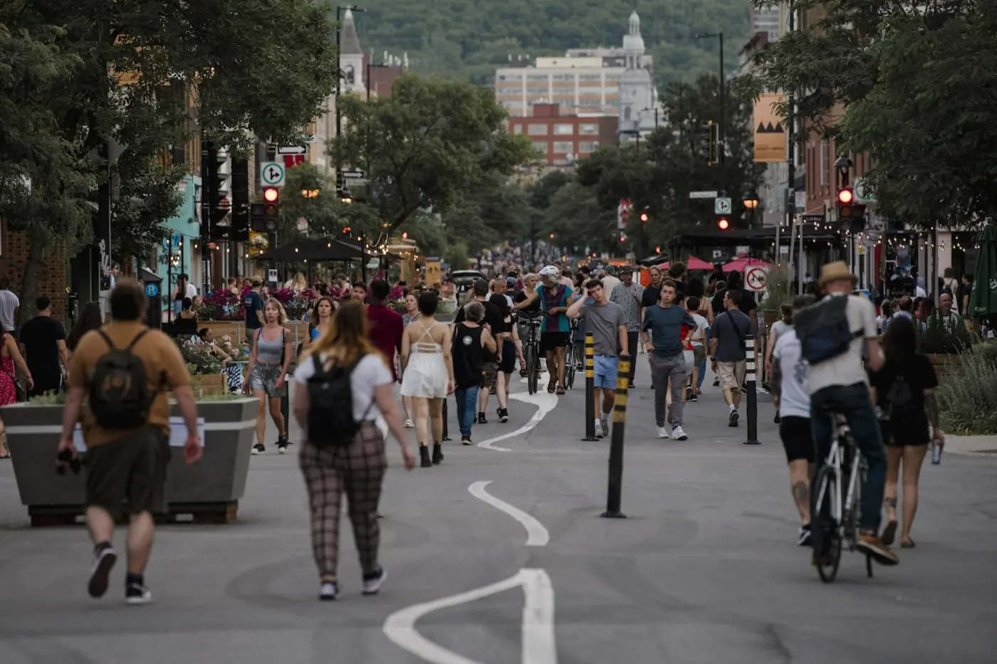 canada reports the biggest population decline in recent memory