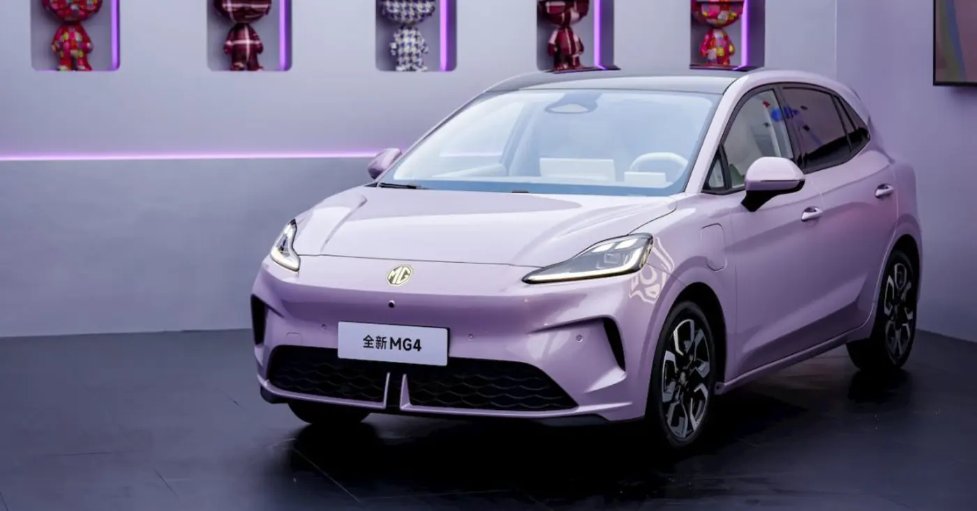 mg begins deliveries of first massproduced ev with a semisolidstate battery