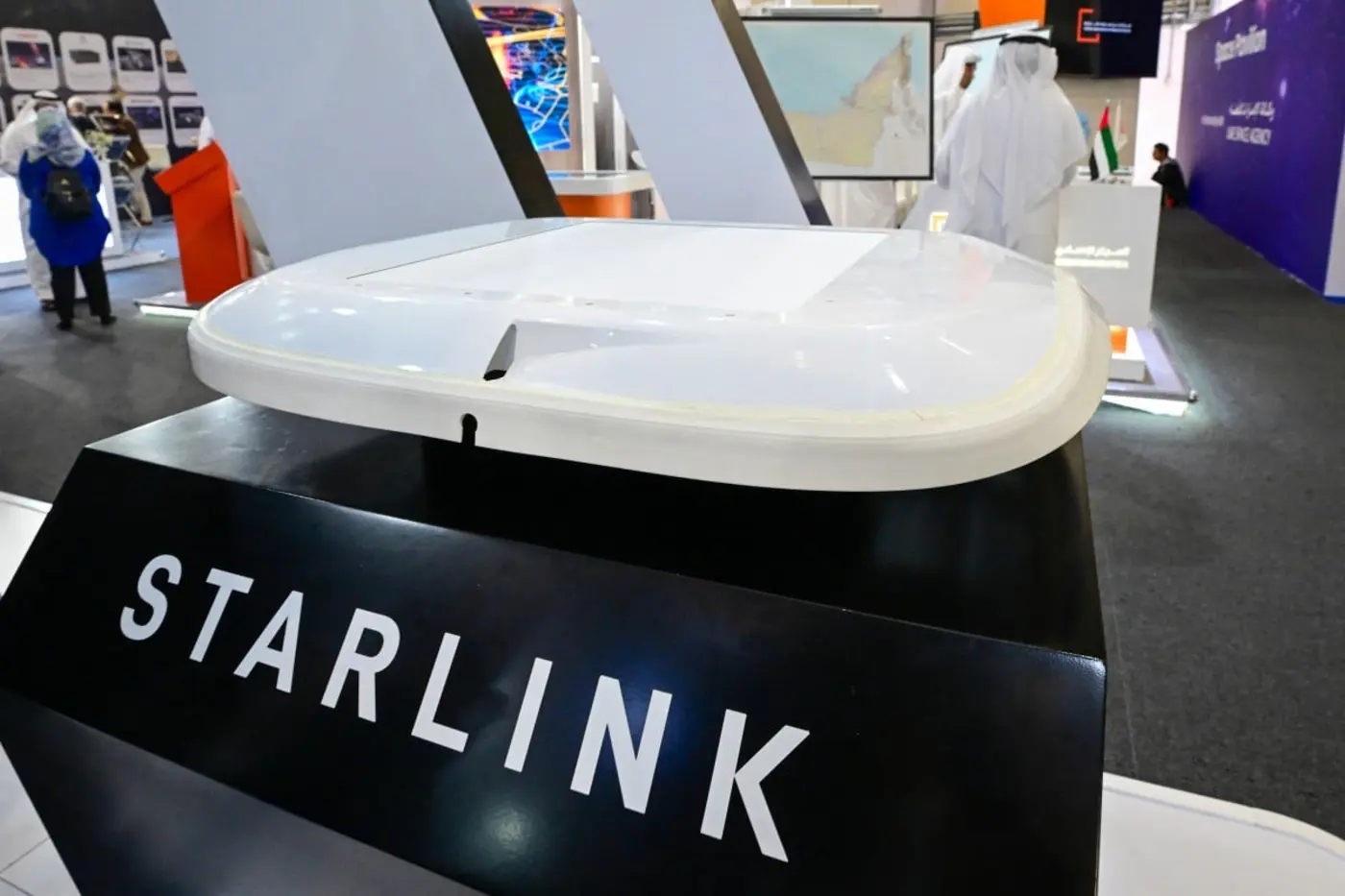 iranian regime tries to shut down starlink