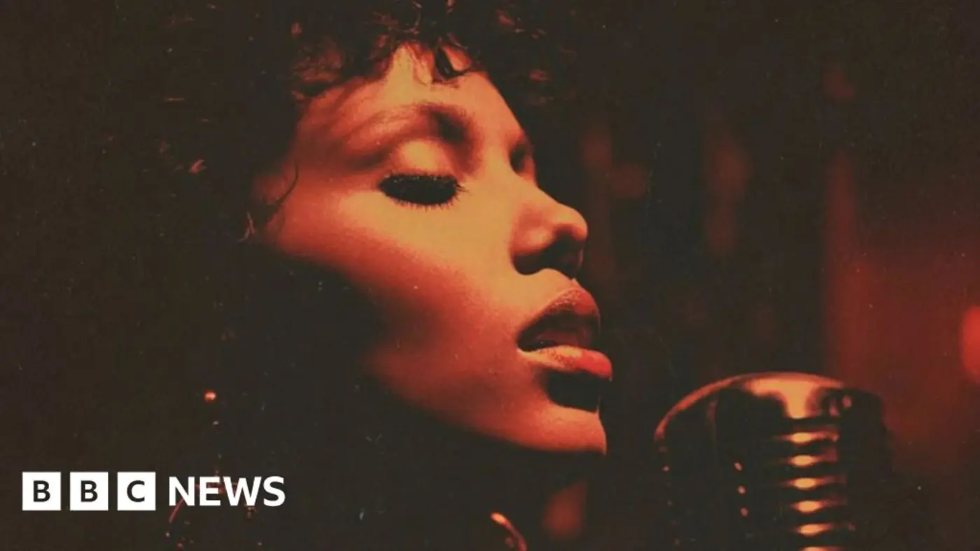 the mysterious singer with streams but who or what is she