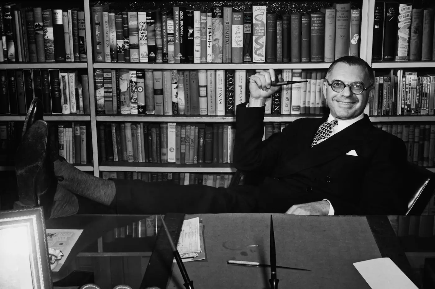 the life of a playboy publisher who shaped 20thcentury literature