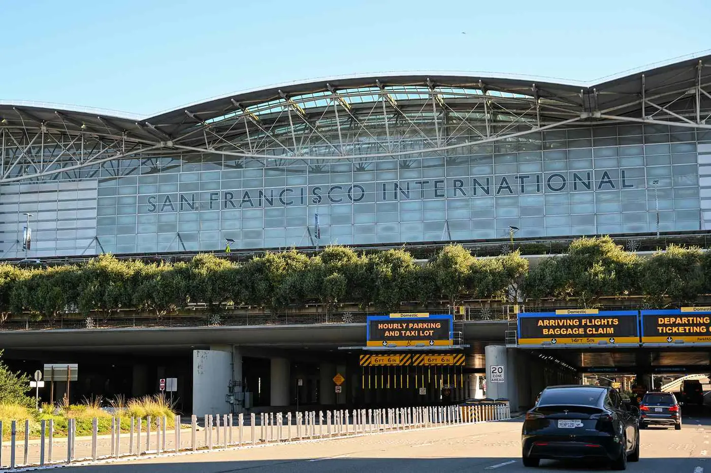 san francisco airport wins most beautiful airport award