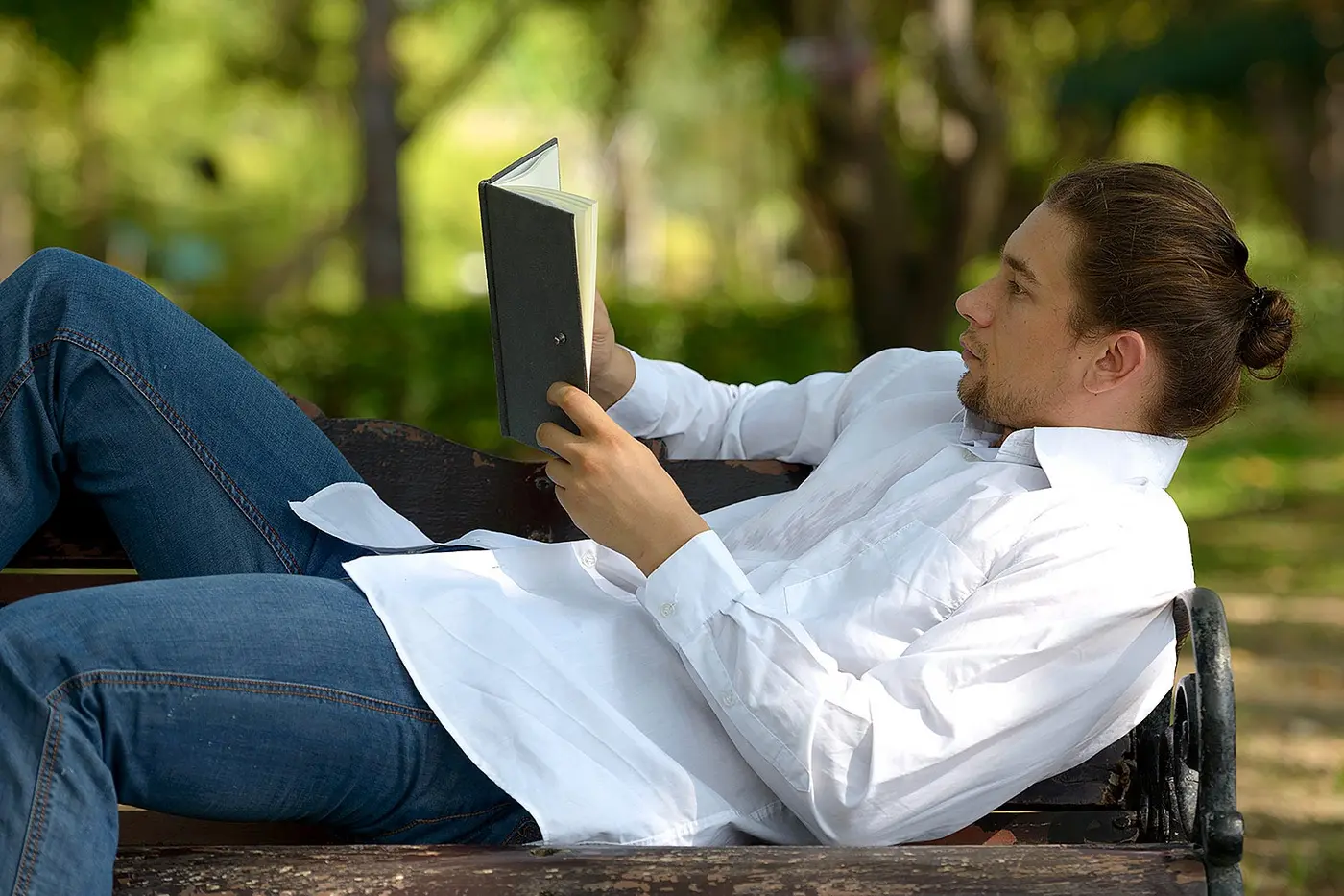 there is no comfortable reading position