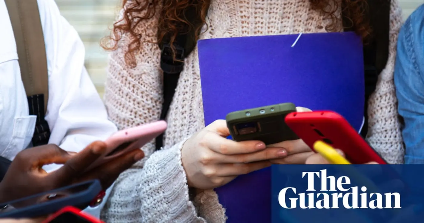 uk ministers launch consultation on whether to ban social media for under16s