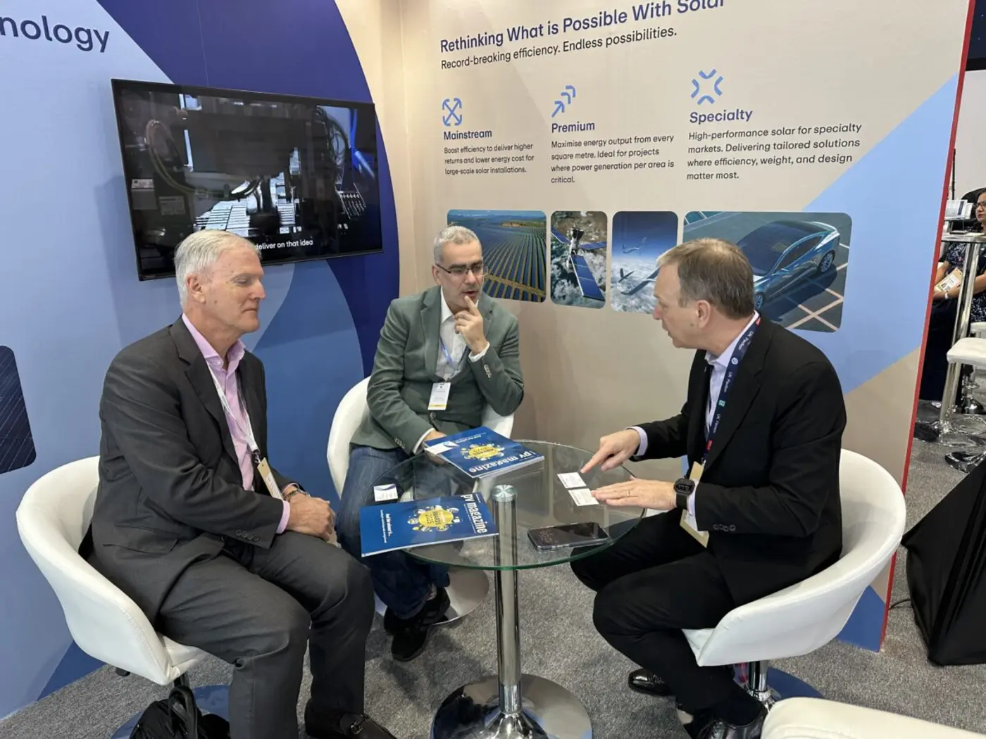 oxford pv targets 20year lifetime for perovskitesilicon tandem modules by 2028