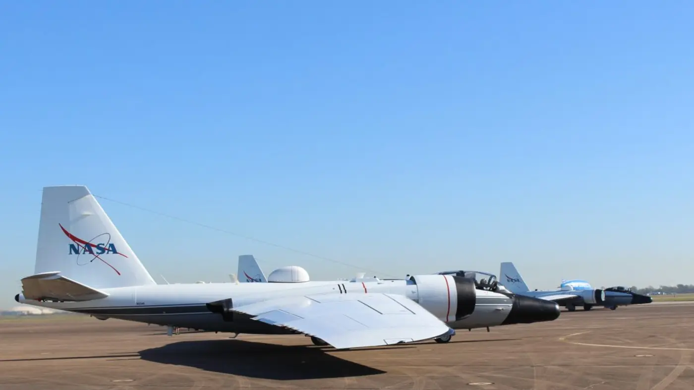 nasax27s wb57 crash lands at houston