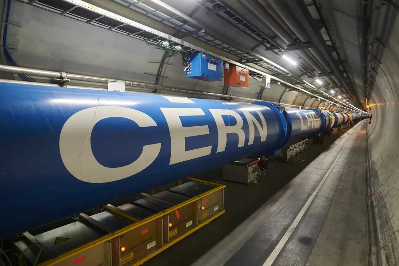 cern accepts 1b in private cash towards future circular collider