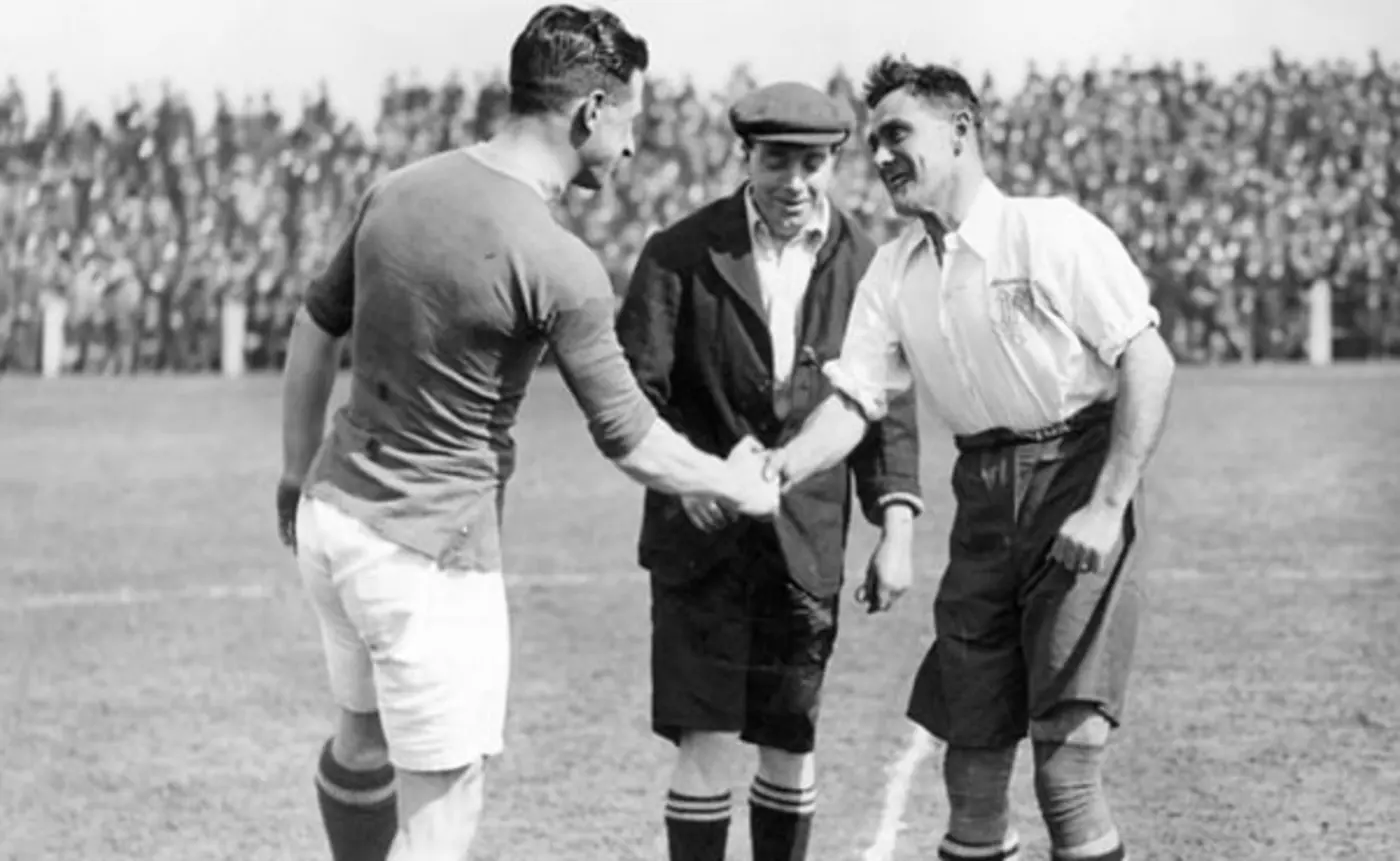 how to be a class act