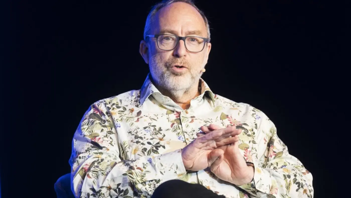 an unbothered jimmy wales calls grokipedia a x27cartoon imitationx27 of wikipedia