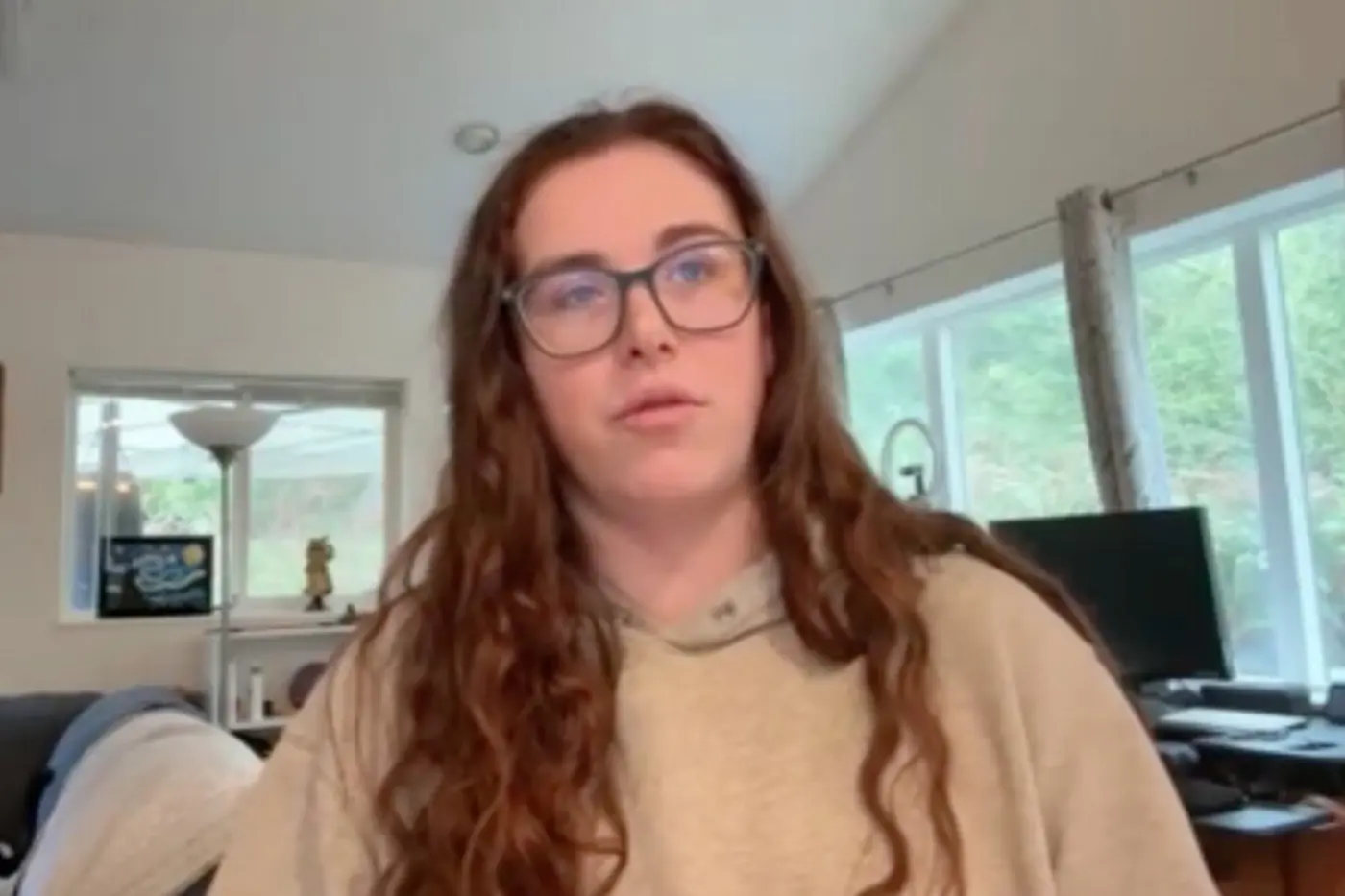 washington state hotline callers hear ai voice with spanish accent ap news