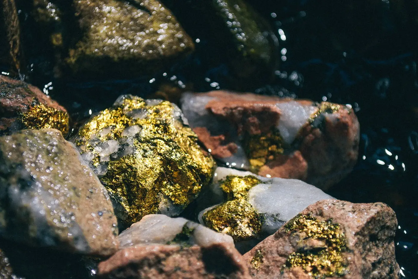 a quotsupergiantquot gold find in china could redraw the biggestmine map