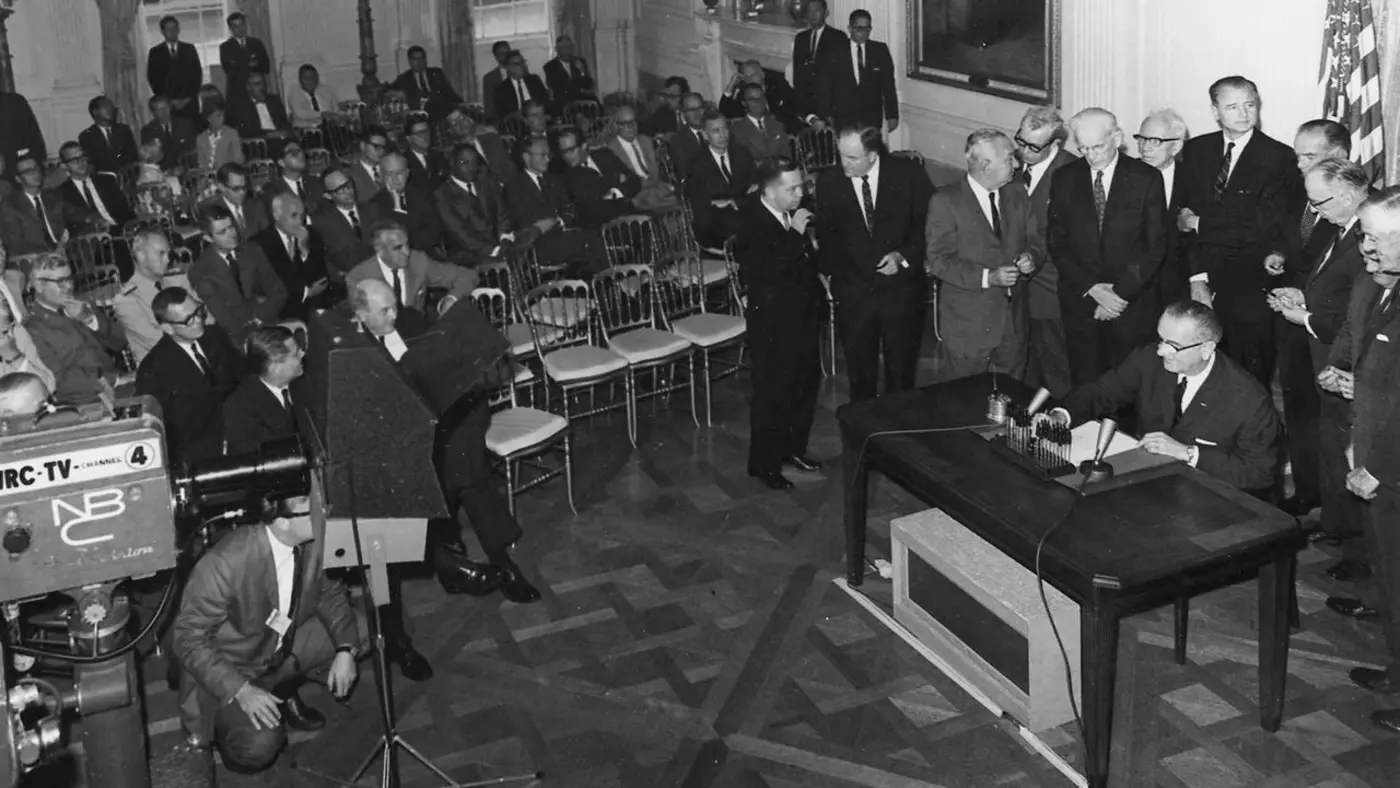 do us presidents have the power to declare war