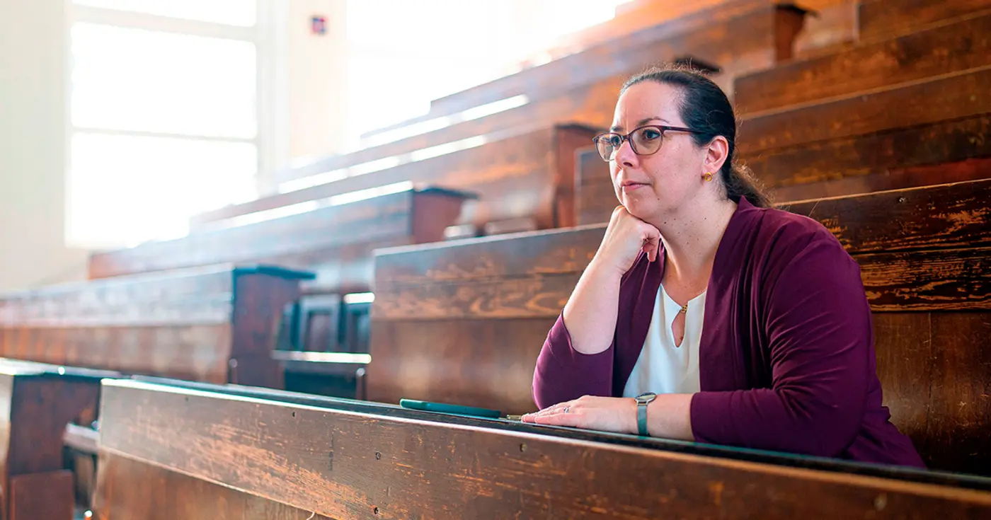 where some see strings she sees a spacetime made of fractals