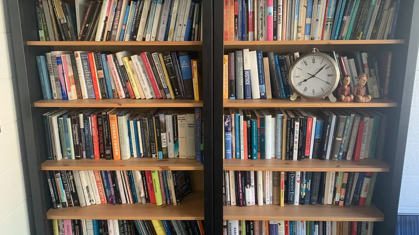 nobody finishes reading my books