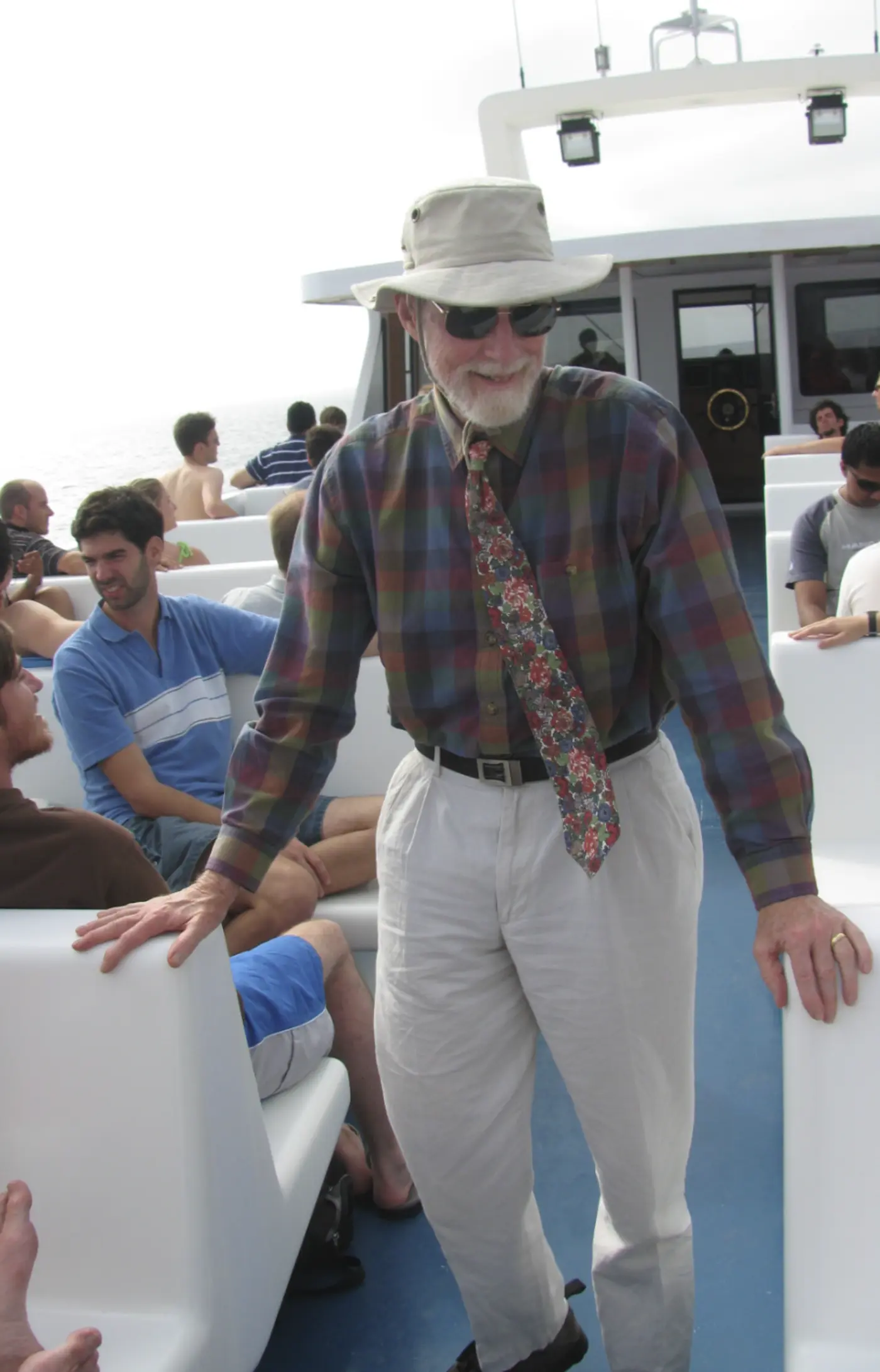 celebrating tony hoarex27s mark on computer science