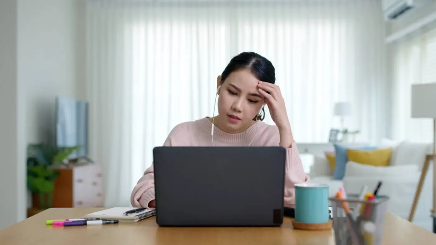 github appears to be struggling with measly three nines availability