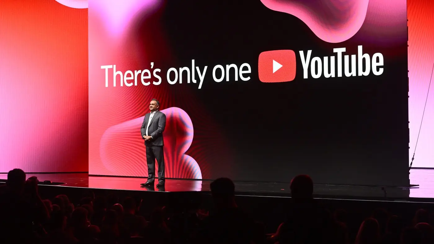 youtube now worldx27s largest media company topping disney
