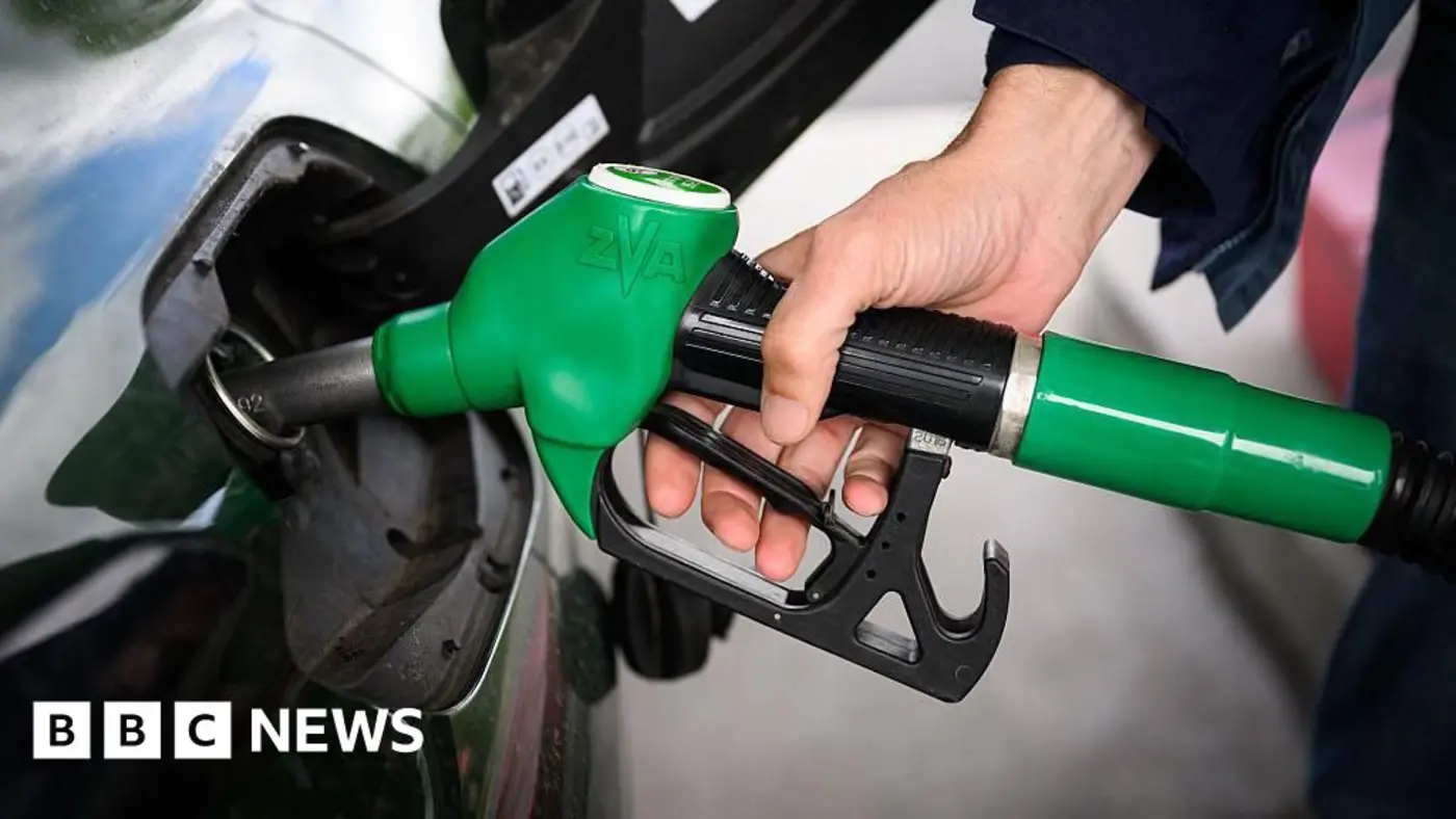 oil prices plunge as iran says strait of hormuz x27openx27 during ceasefire