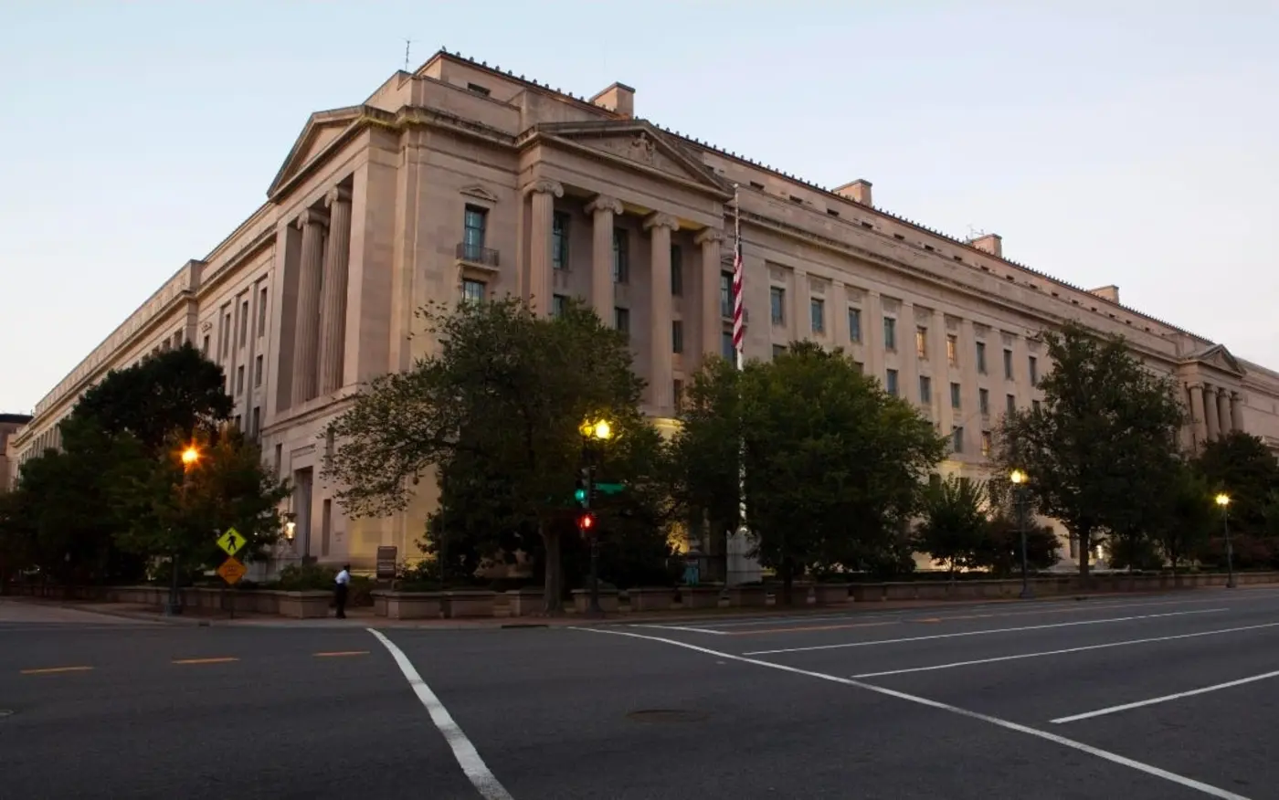 the government isnx27t stopping extremistsits going after the people watching x27em