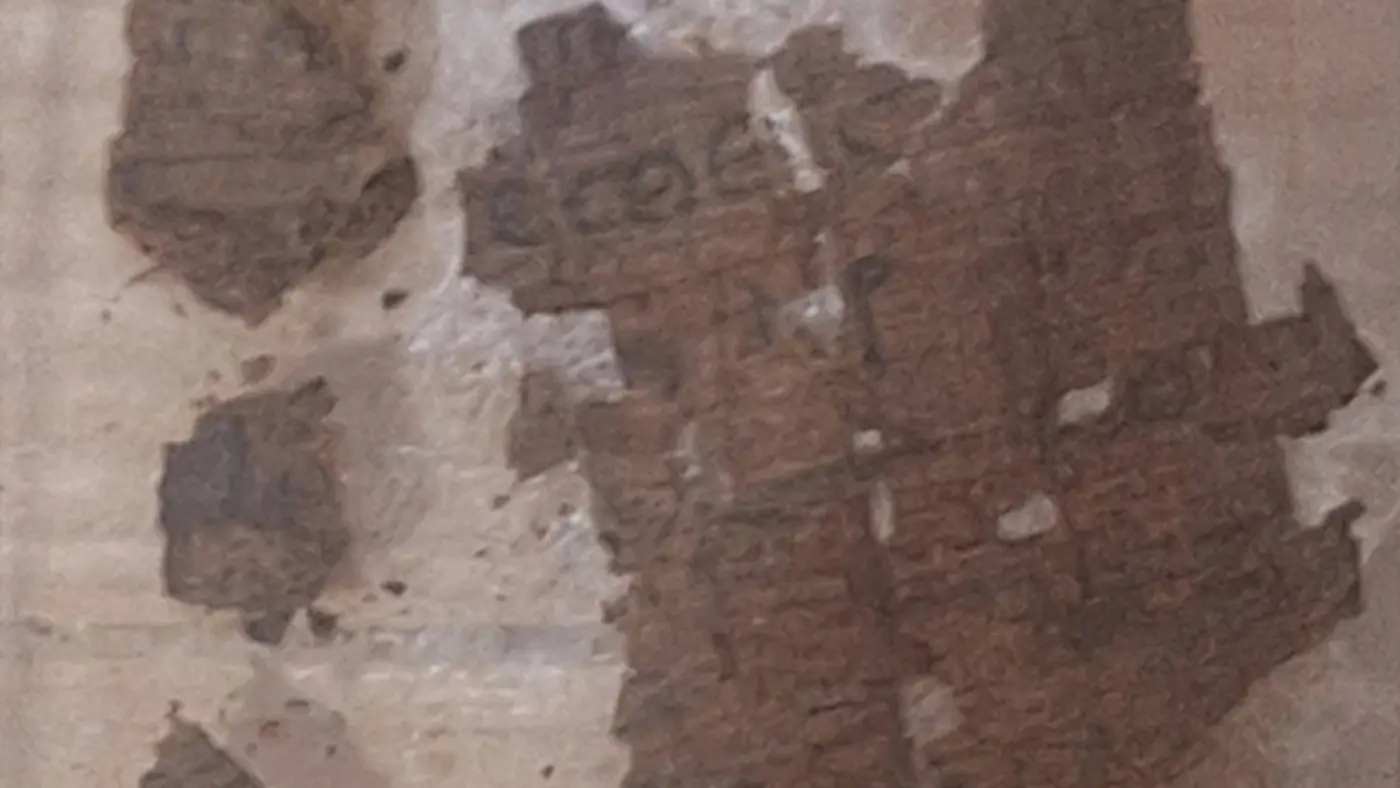 egyptian mummy discovered stuffed with excerpt from x27the iliadx27