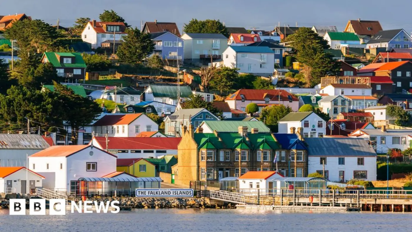 no 10 says falklands sovereignty rests with uk after report of us x27reviewx27